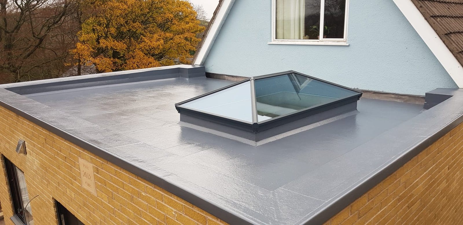 Professional roofers and roofing contractors in Ashton-under-Lyne